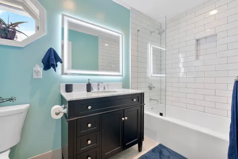 $1,299,900 | 2501 Northeast 26th Terrace, Fort Lauderdale, FL 33305