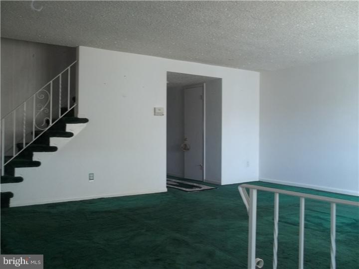 3917 Woodworth Road Brookhaven, PA 19015 - Photo 3 of 15 Living Room