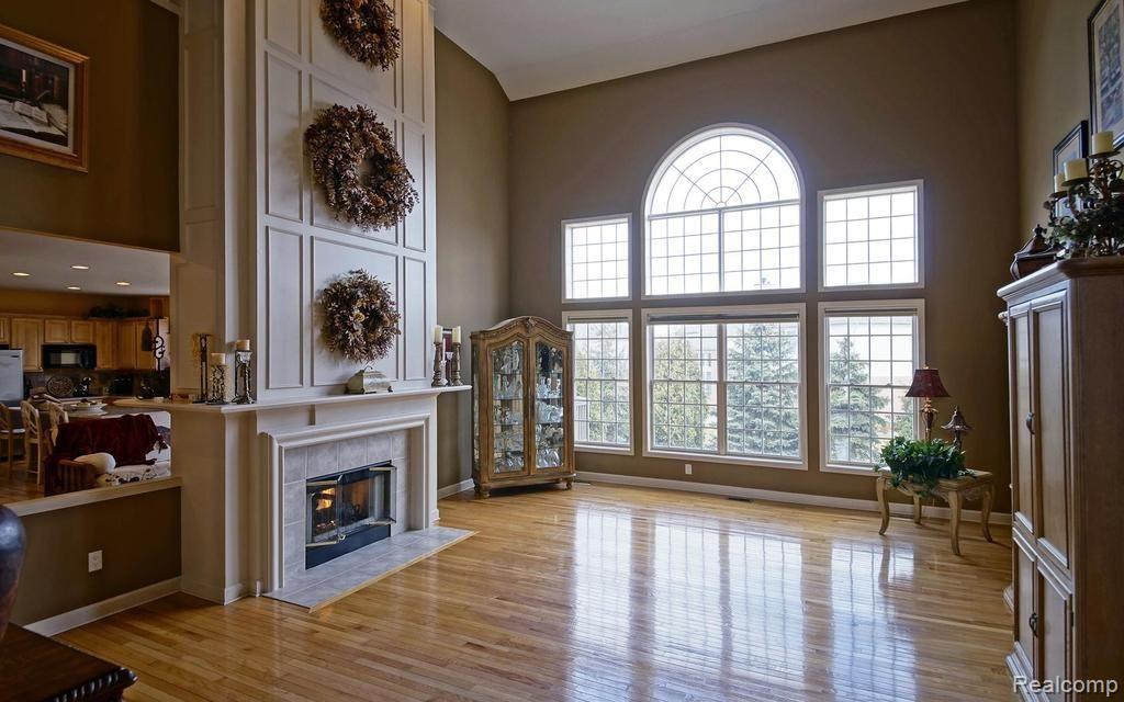 17126 Orchard Ridge Road Northville, MI 48168 - Photo 10 of 31 2-photo-web-1024x640-101404.jpg