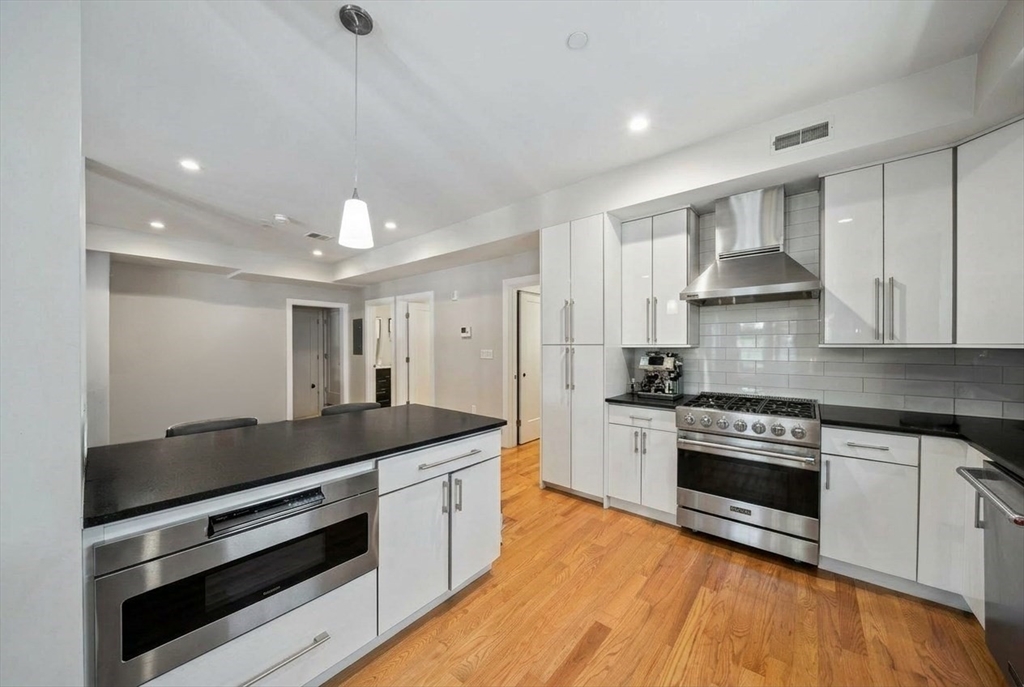 24 Rawson Street, Unit 2 Boston, MA 02125 - Photo 1 of 21