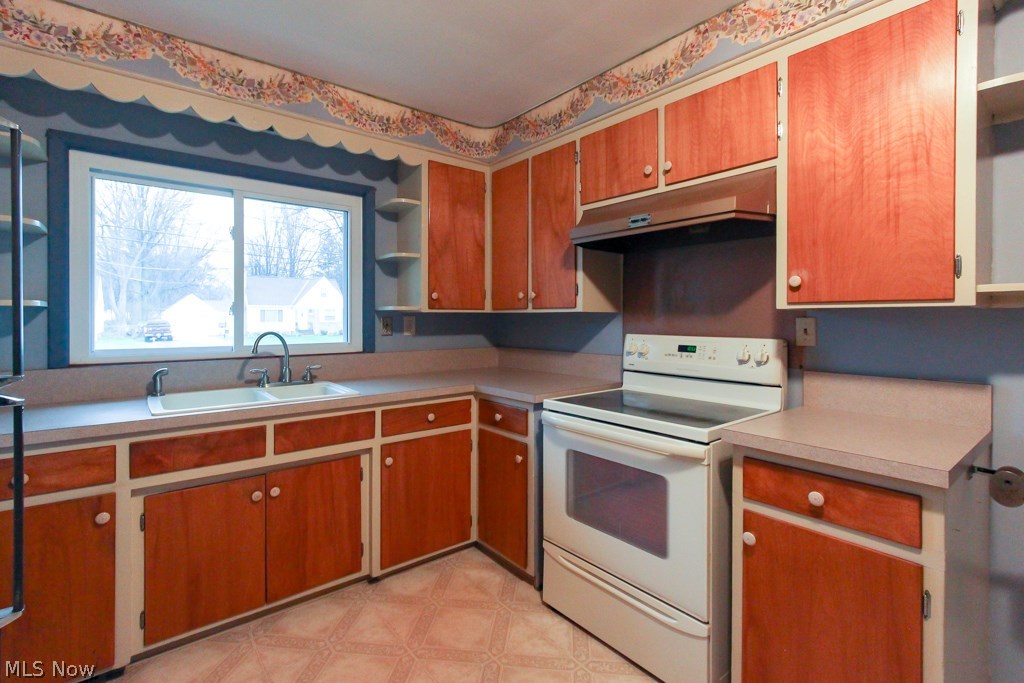 24307 Maple Ridge Road North Olmsted, OH 44070 - Photo 8 of 35 Gallery Image 8