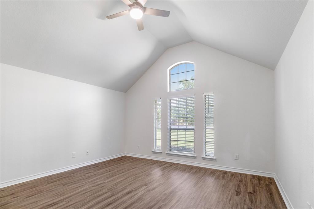 509 Mansfield Cardinal Road Kennedale, TX 76060 - Photo 13 of 26
