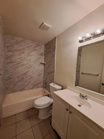 $500,000 | 382 North Glenn Avenue, Unit AE, Fresno, CA 93701