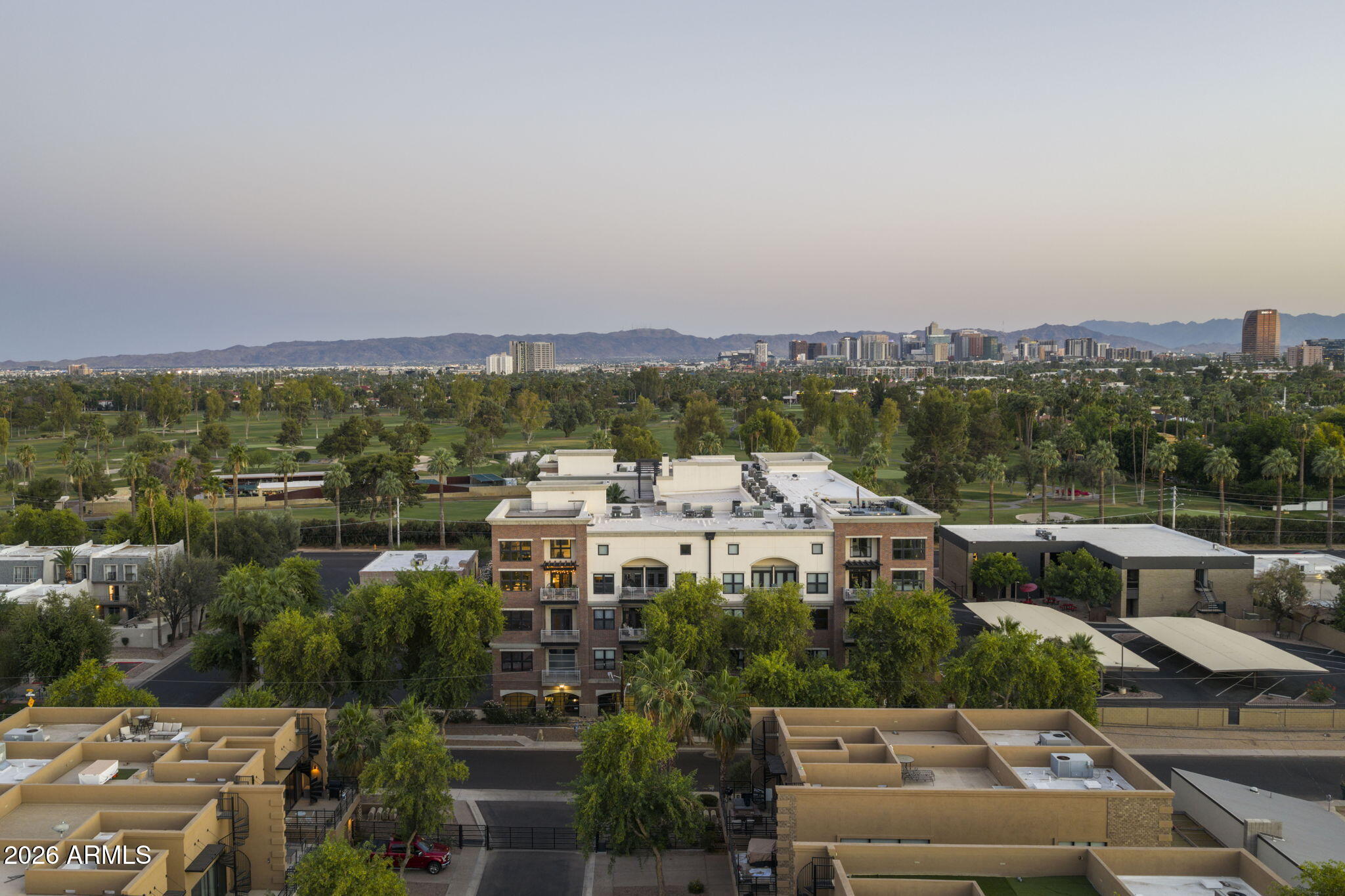 914 East Osborn Road, Unit 418 Phoenix, AZ 85014 - Photo 46 of 48 50-web-or-mls-914-e-osborn-rd-unit-418