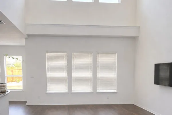 $575,000 | 2213 Santa Isabella Drive, Leander, TX 78641