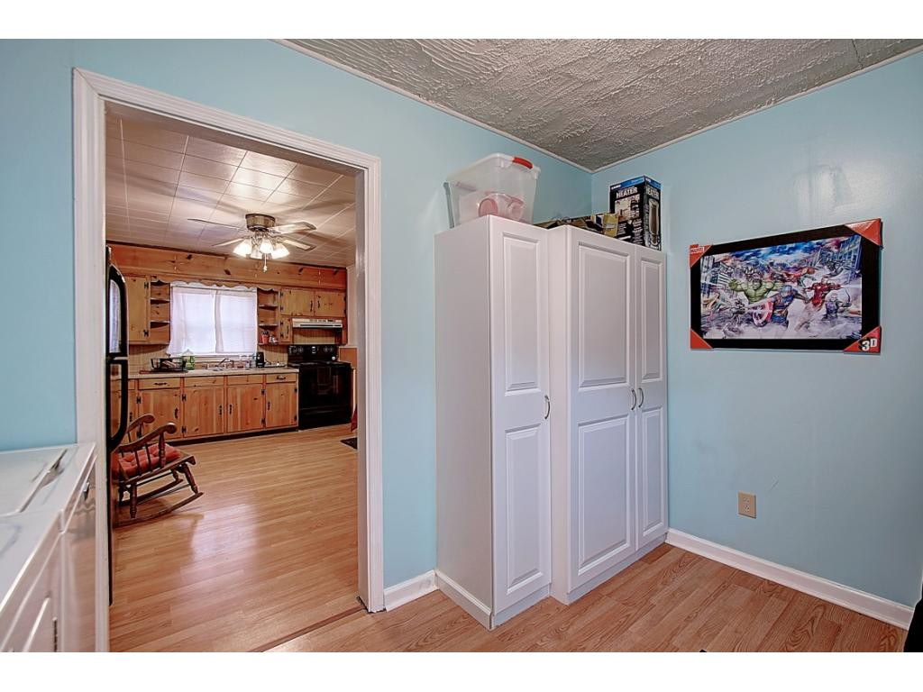 1513 Siam Road Elizabethton, TN 37643 - Photo 16 of 20 Photo 16