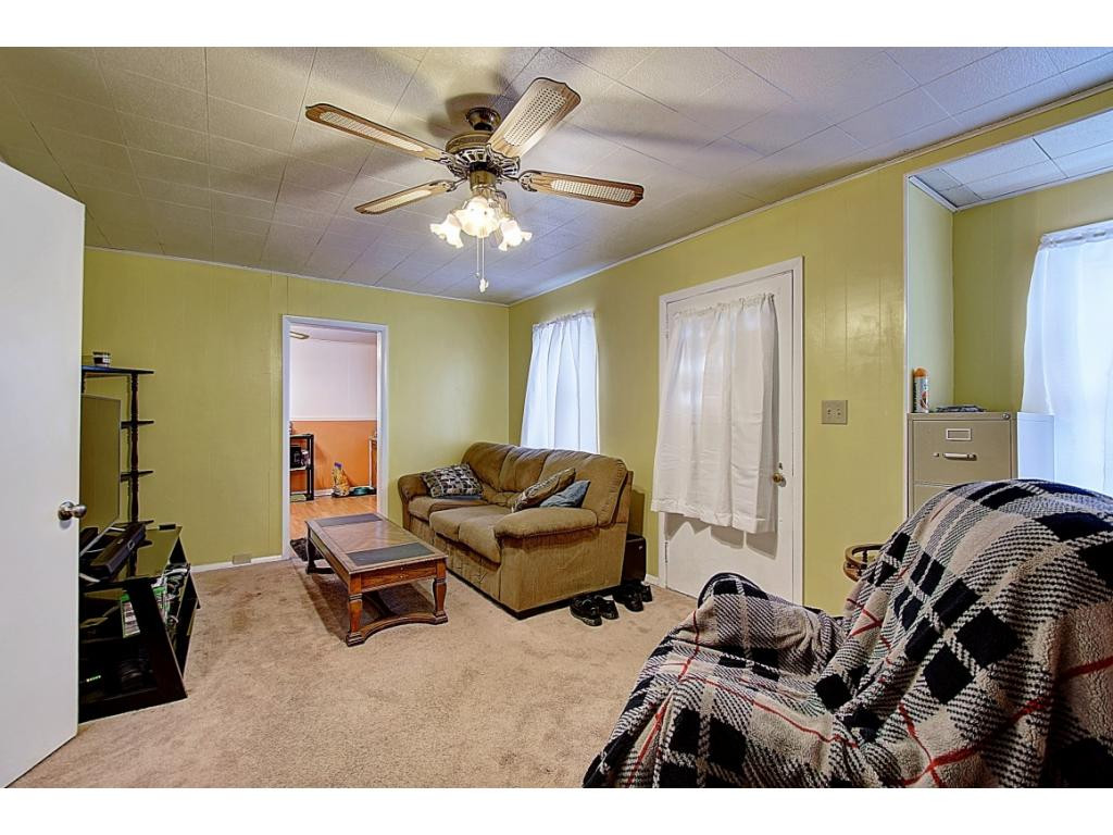 1513 Siam Road Elizabethton, TN 37643 - Photo 5 of 20 Photo 5