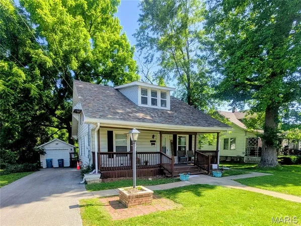 $73,000 | 2624 Watalee Street, Alton, IL 62002