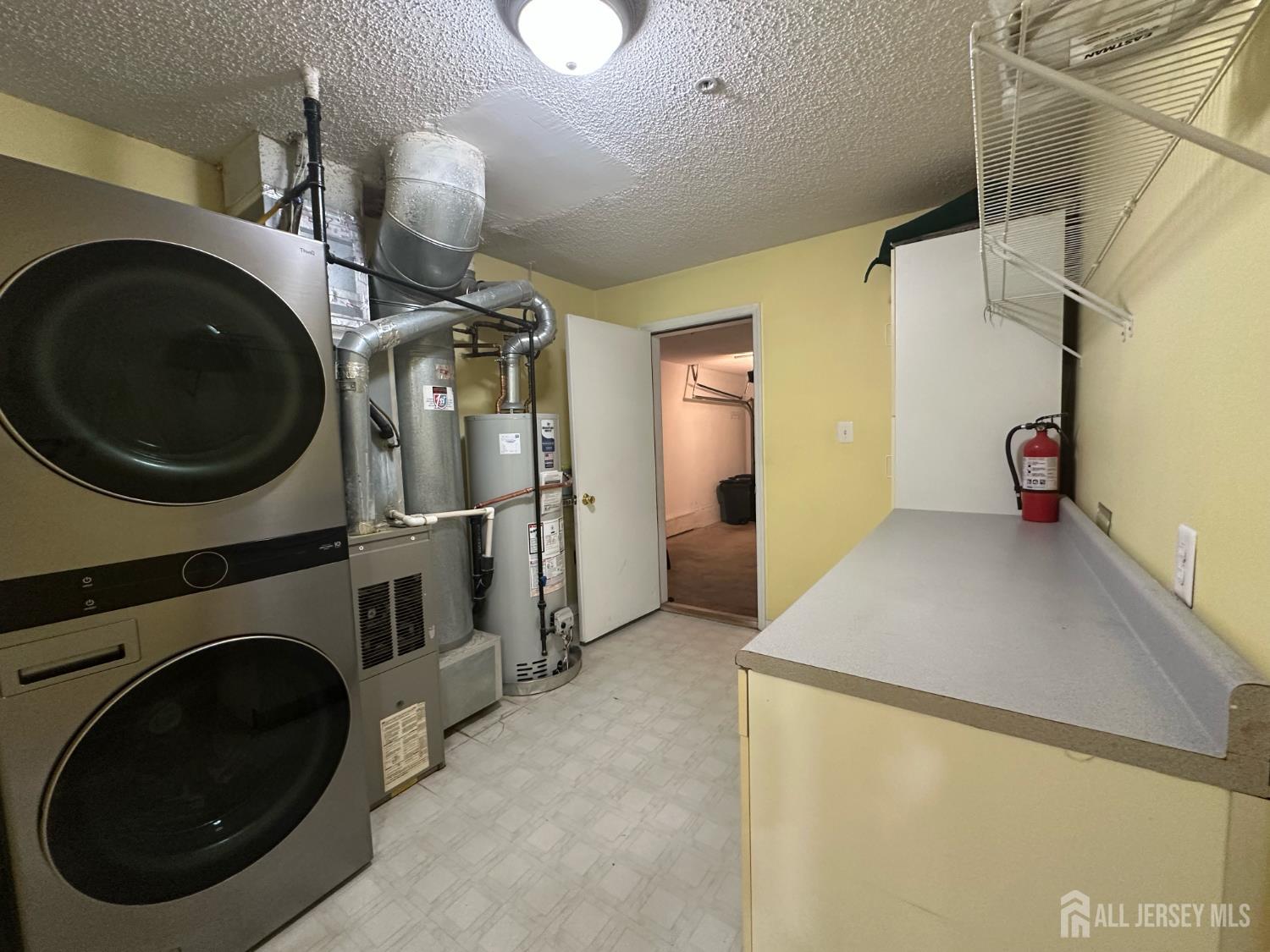 263 Prestwick Way Edison, NJ 08820 - Photo 28 of 30