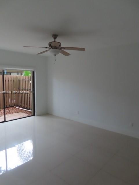 11543 Southwest 109th Road, Unit 24B Miami, FL 33176 - Photo 13 of 41