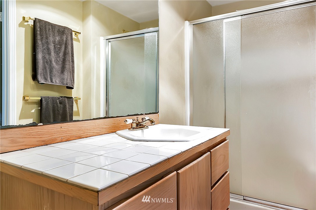 8200 Cowichan Road Blaine, WA 98230 - Photo 11 of 25 Gallery Image 11
