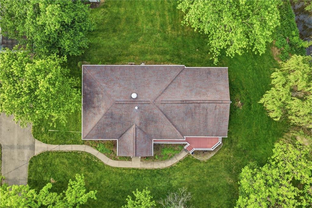 80 Main Street Taylorstown, PA 15323 - Photo 37 of 40 Great looking roof...