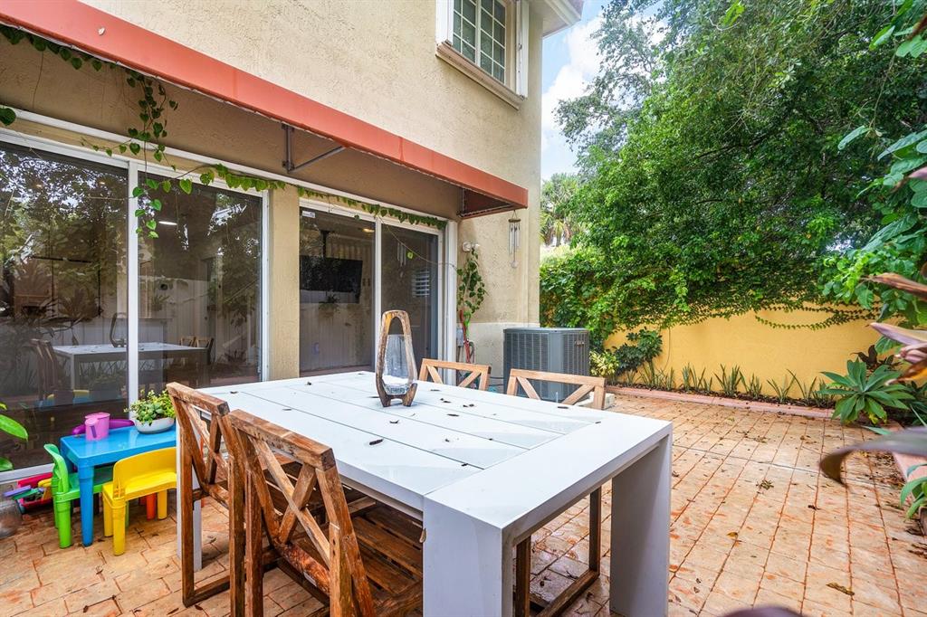 9401 Southwest 77th Court, Unit 9401 Miami, FL 33156 - Photo 31 of 52