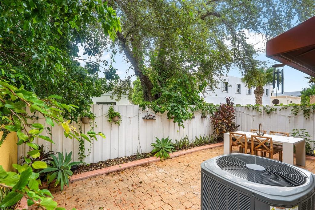 9401 Southwest 77th Court, Unit 9401 Miami, FL 33156 - Photo 33 of 52