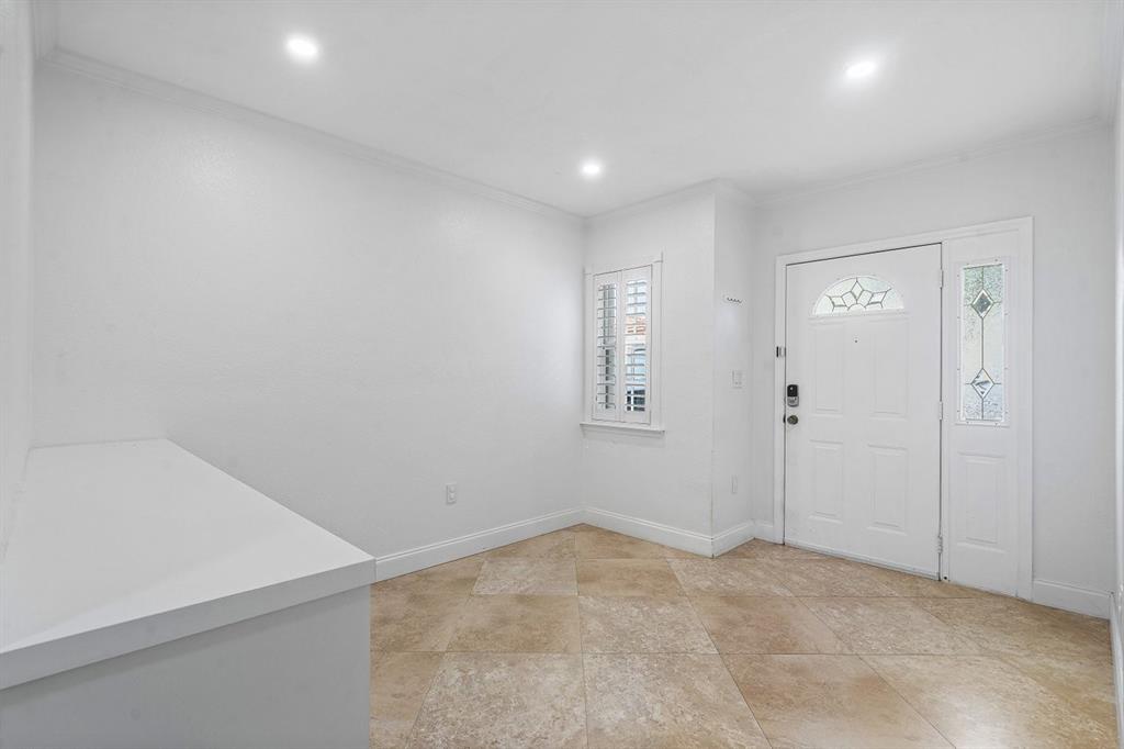 9401 Southwest 77th Court, Unit 9401 Miami, FL 33156 - Photo 4 of 52