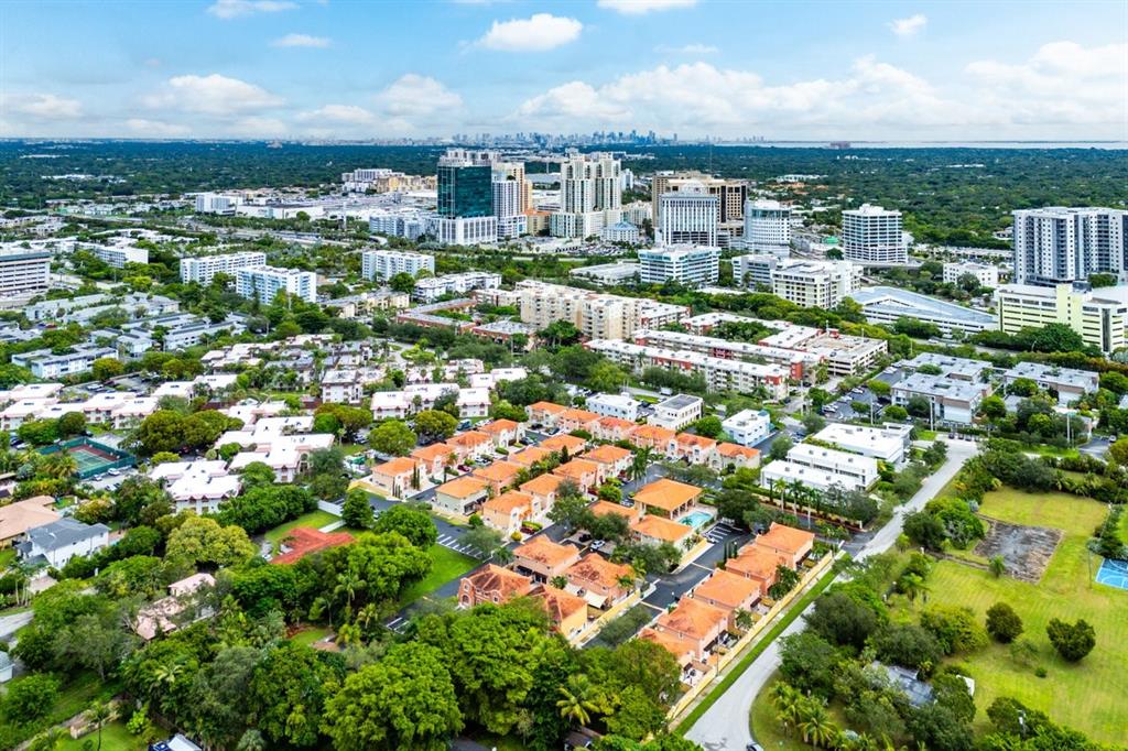 9401 Southwest 77th Court, Unit 9401 Miami, FL 33156 - Photo 45 of 52