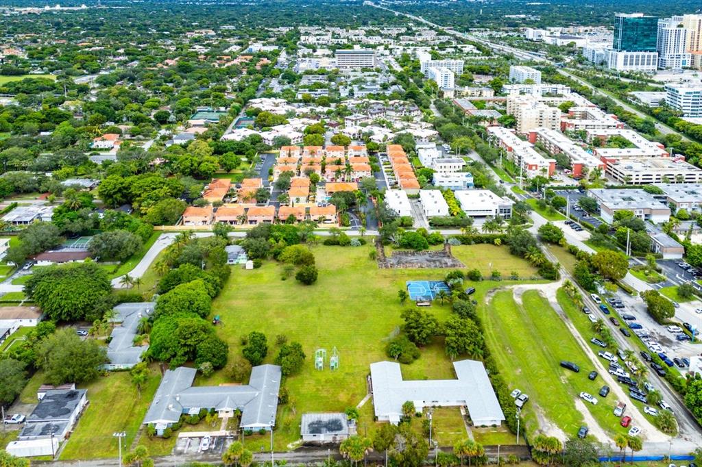 9401 Southwest 77th Court, Unit 9401 Miami, FL 33156 - Photo 46 of 52