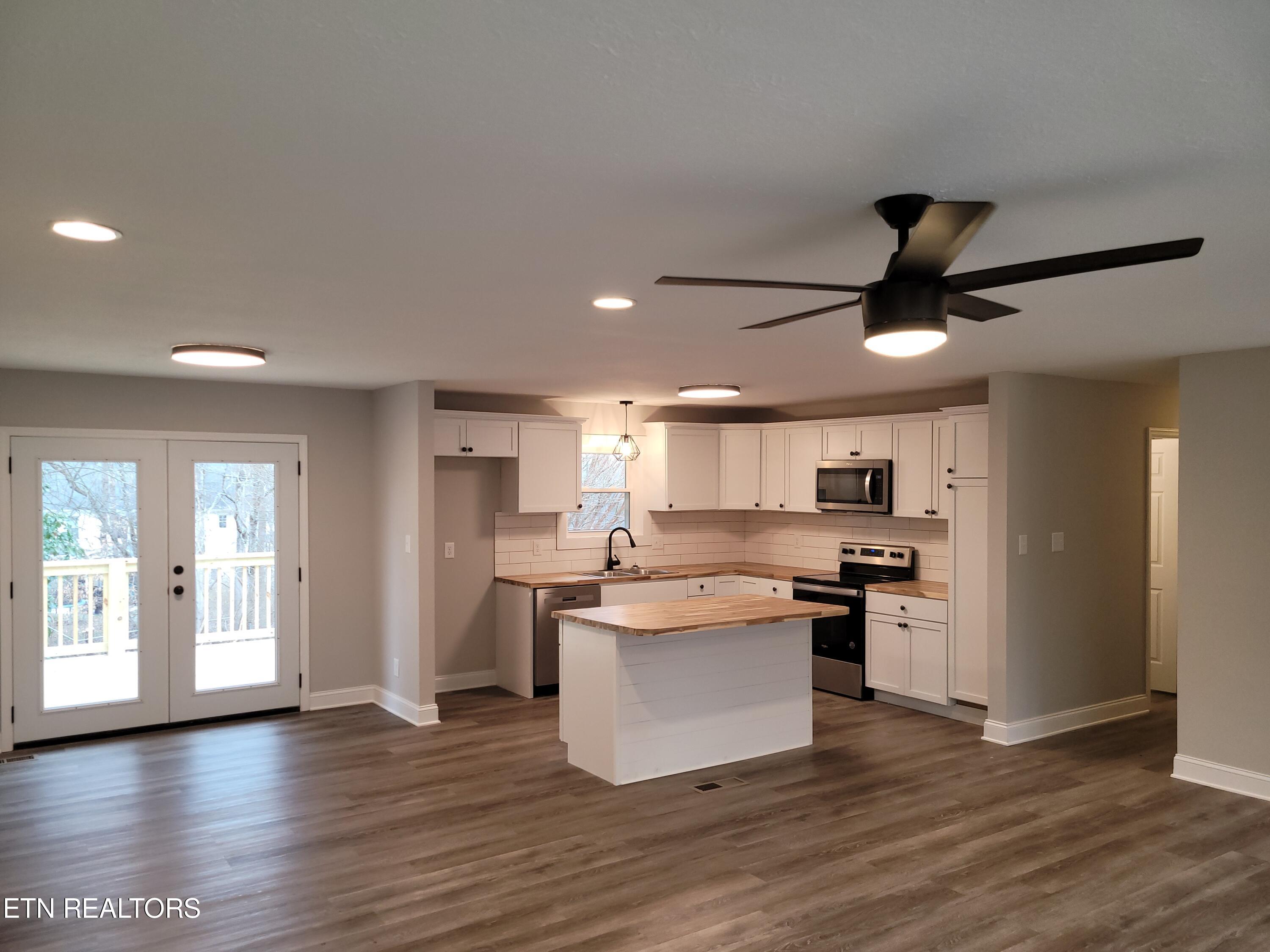 7917 Blueberry Road Powell, TN 37849 - Photo 5 of 18 20240222_162647