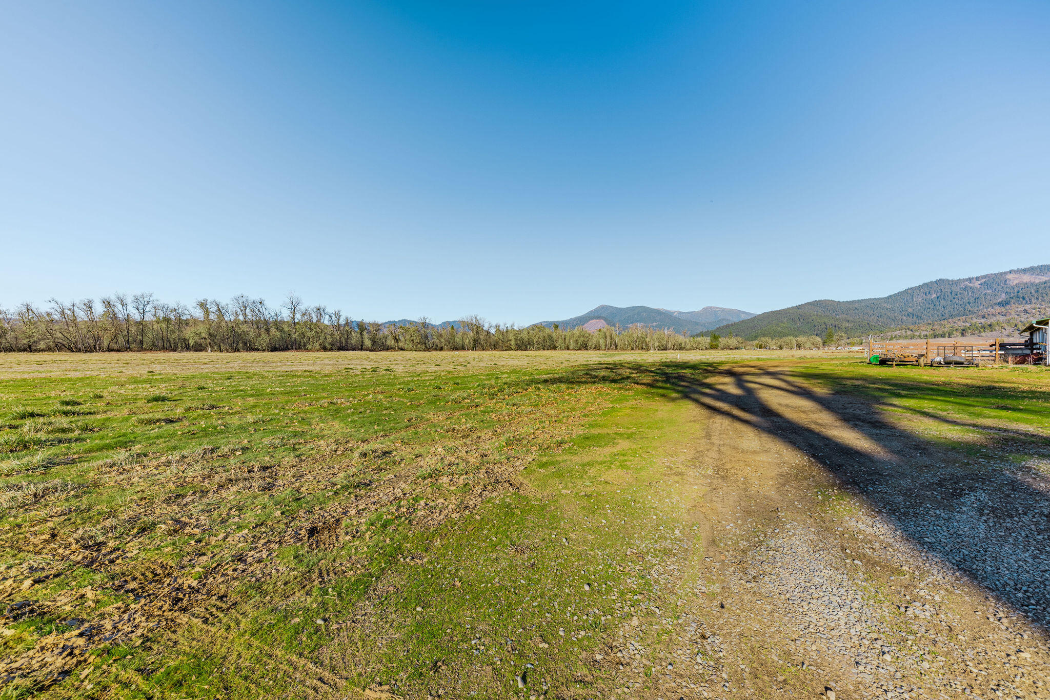 6790 Holland Loop Road Cave Junction, OR 97523 - Photo 132 of 151 HD-105