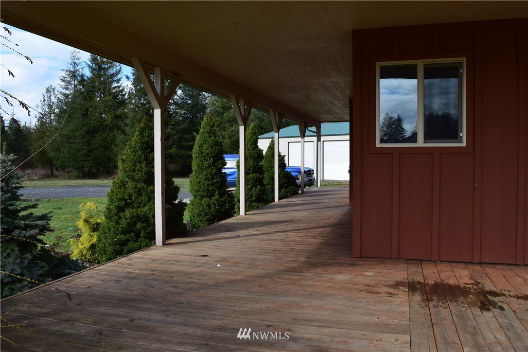 676 North Military Road Winlock, WA 98596 - Photo 4 of 22