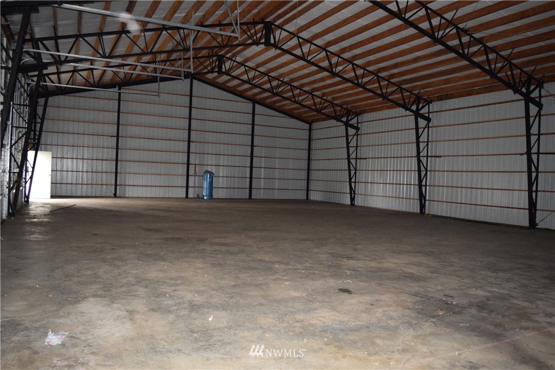 676 North Military Road Winlock, WA 98596 - Photo 8 of 22