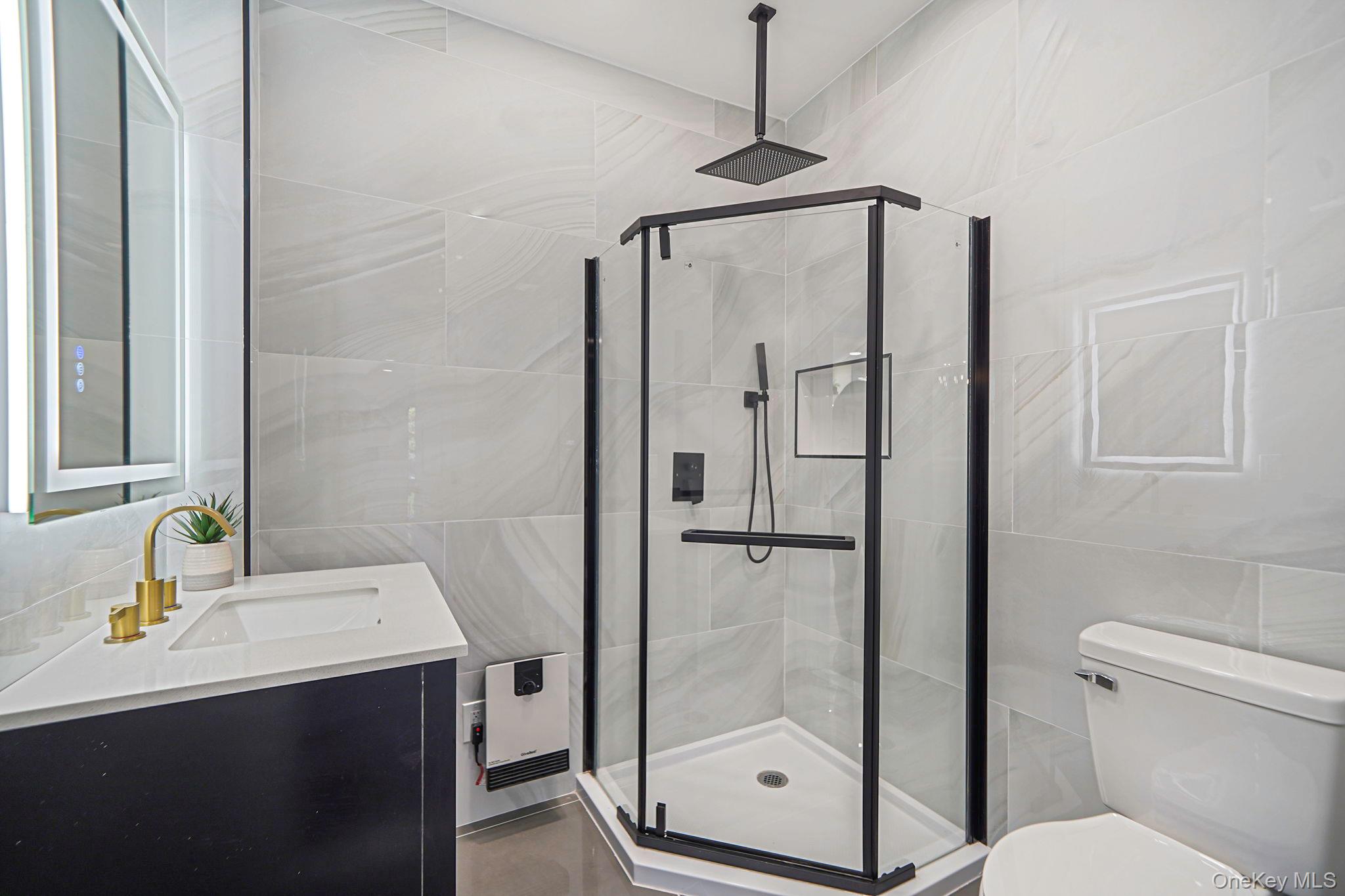 159 Rosewood Road Kings Park, NY 11754 - Photo 19 of 49