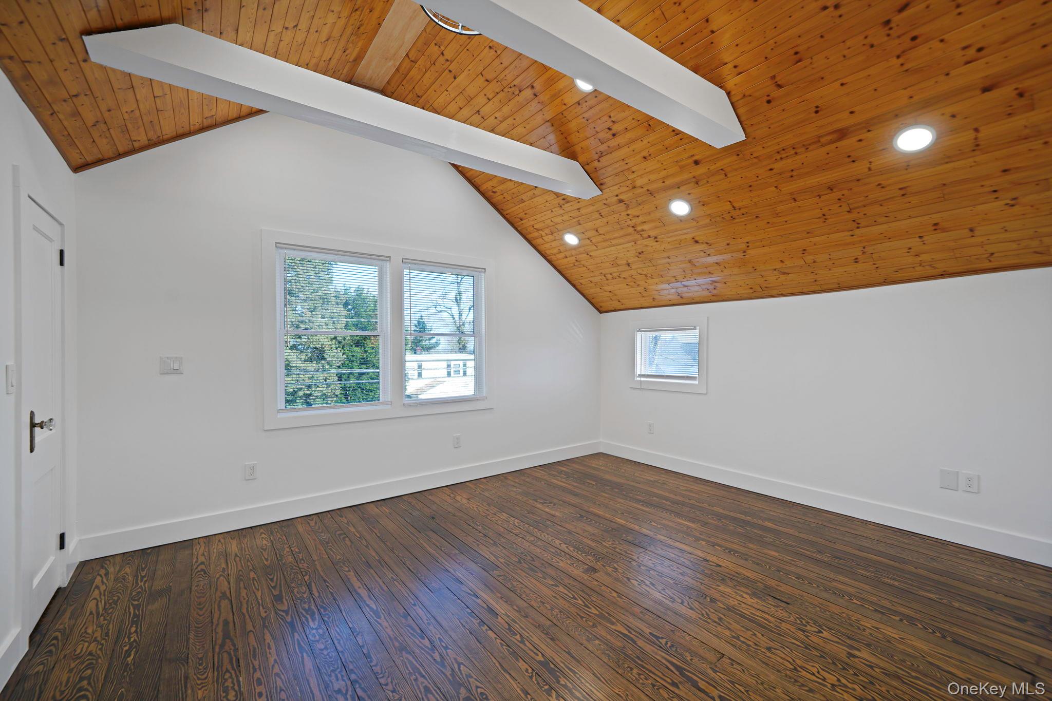 159 Rosewood Road Kings Park, NY 11754 - Photo 24 of 49