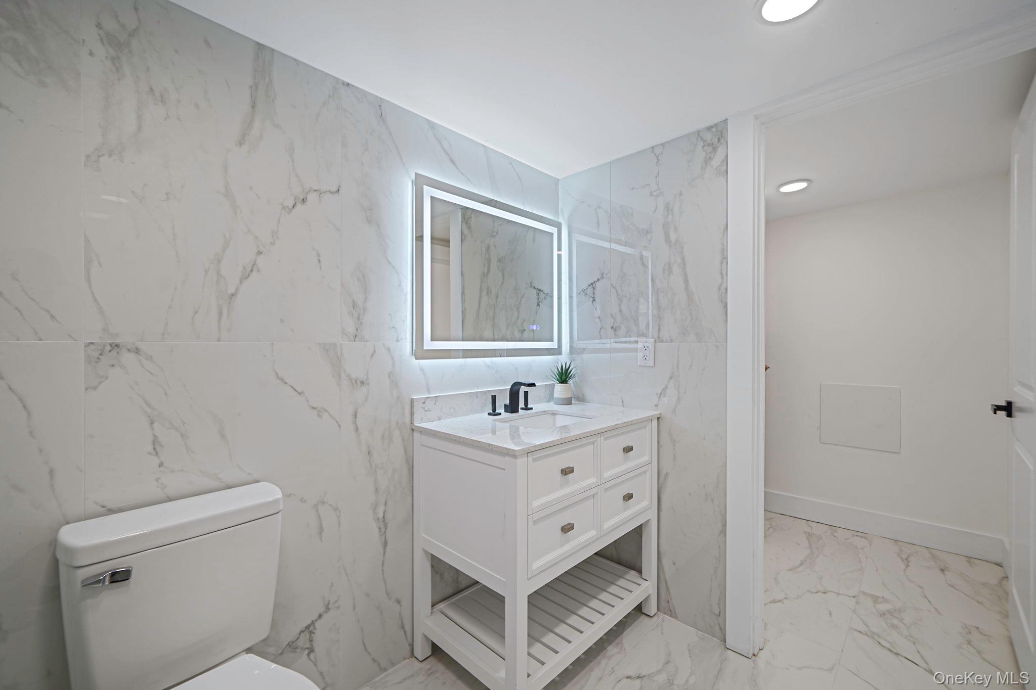 159 Rosewood Road Kings Park, NY 11754 - Photo 36 of 49