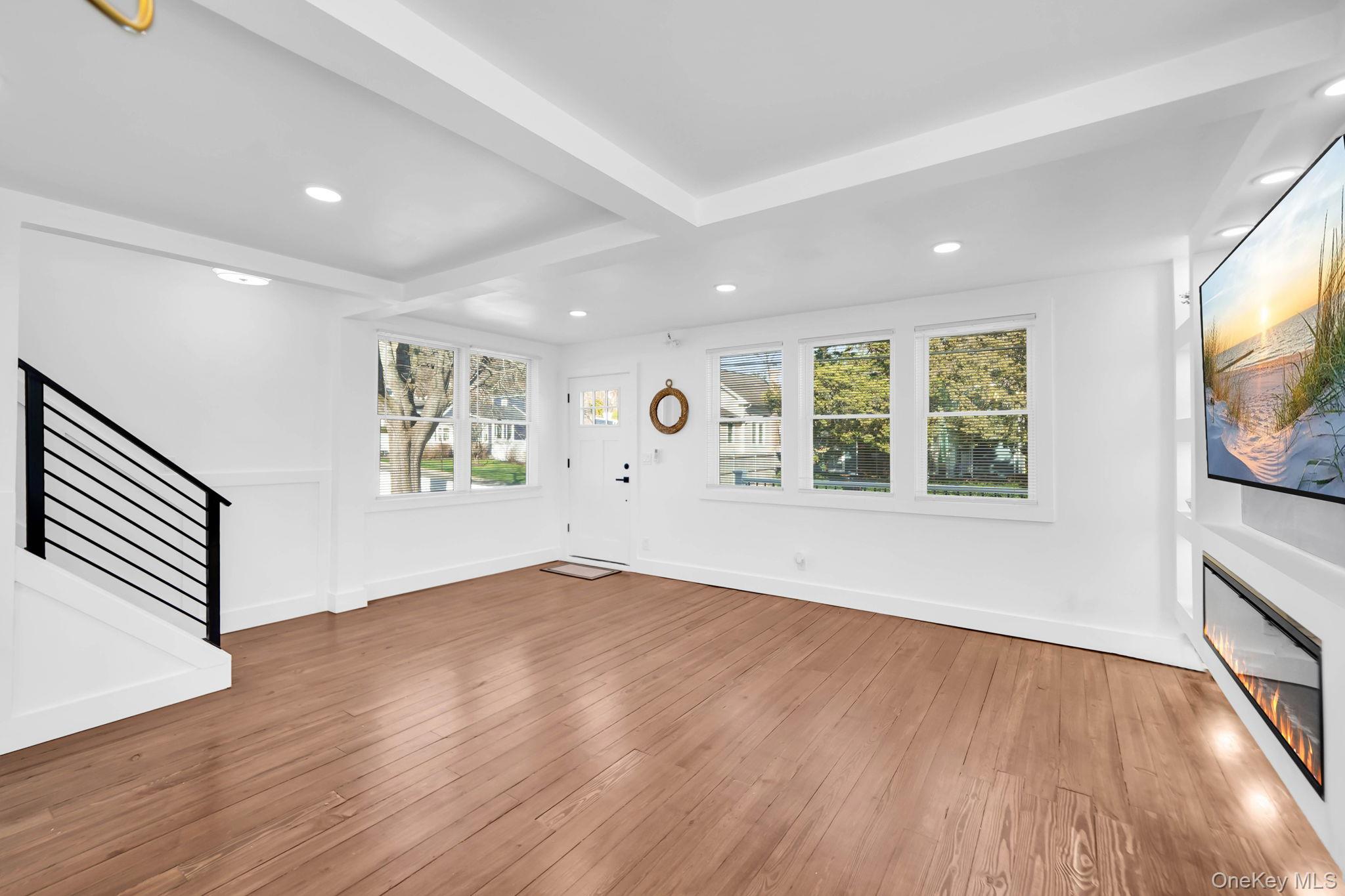 159 Rosewood Road Kings Park, NY 11754 - Photo 10 of 49