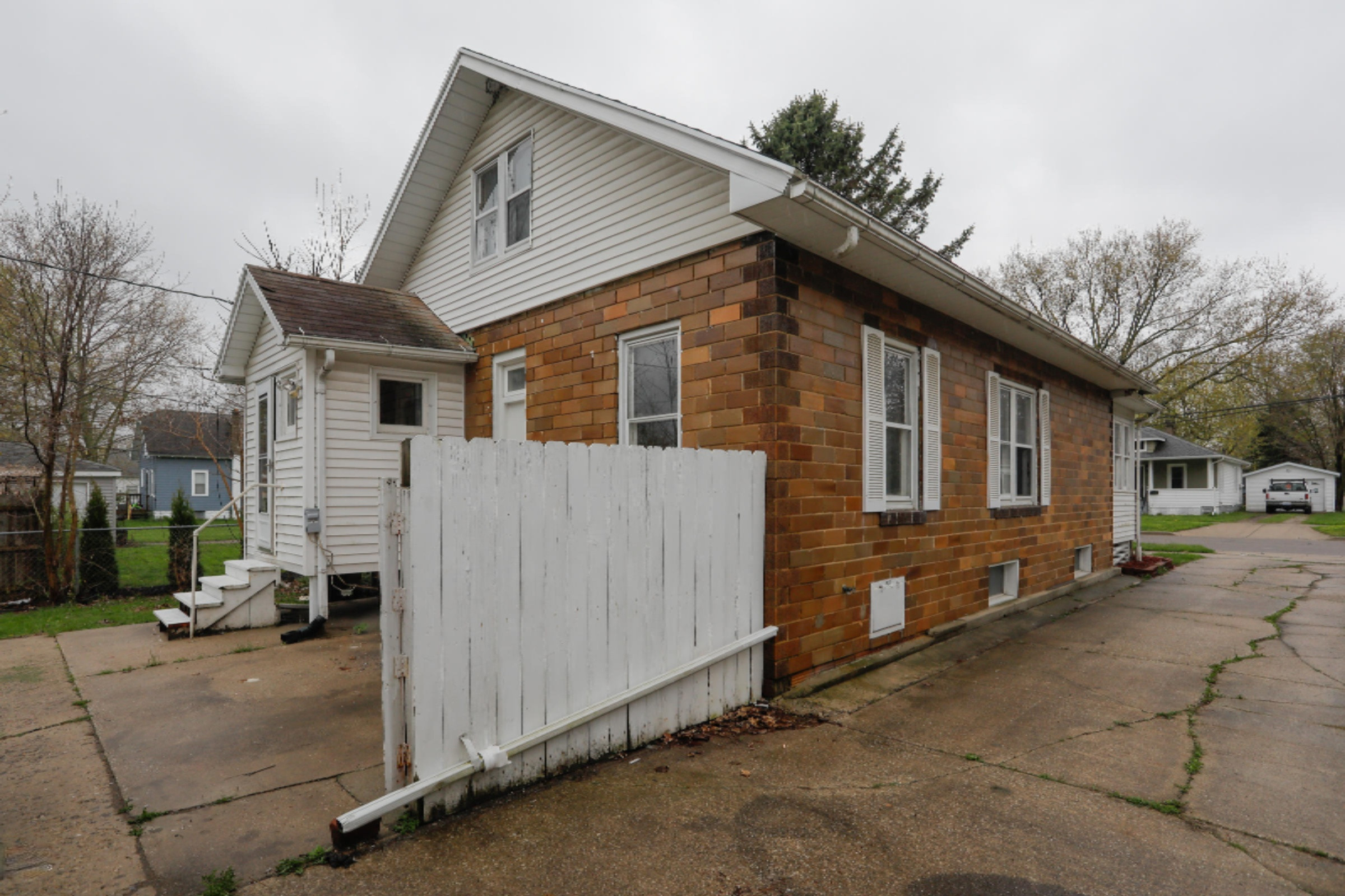 604 Constantine Street Three Rivers, MI 49093 - Photo 23 of 23 604 S Constantine St-123