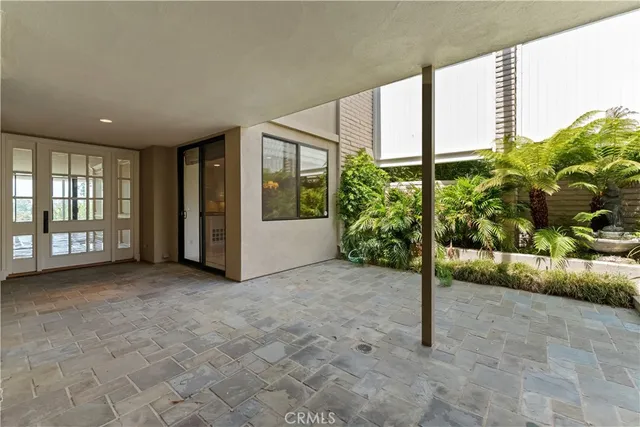 a view of entryway and hall