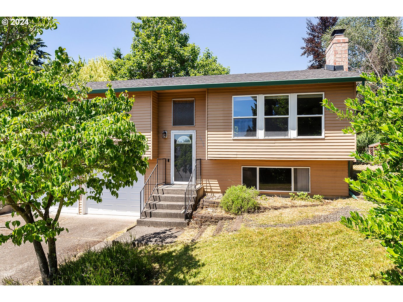 1916 Northwest 106th St  