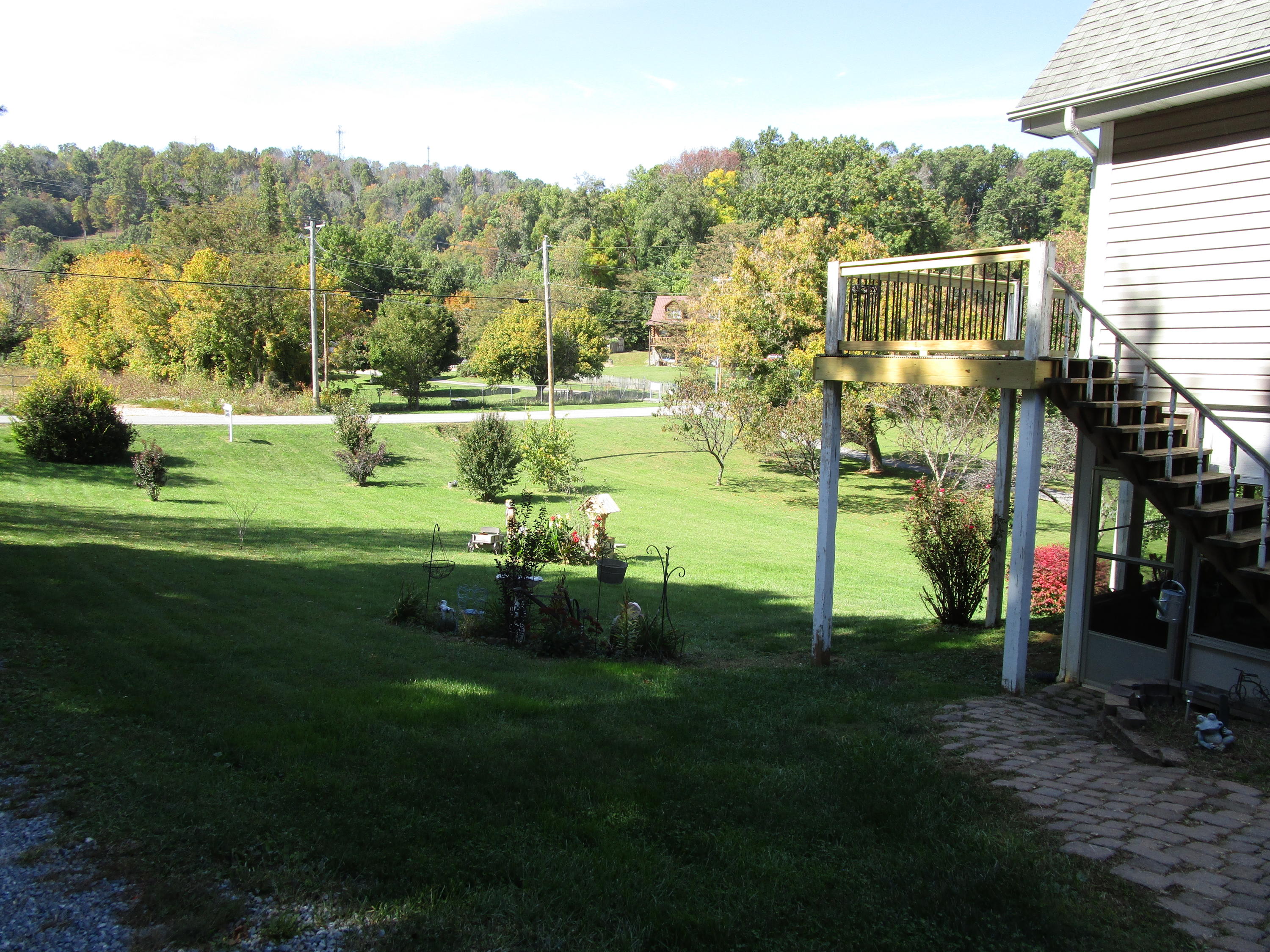 522 Hales Chapel Road Gray, TN 37615 - Photo 6 of 42 IMG_1205