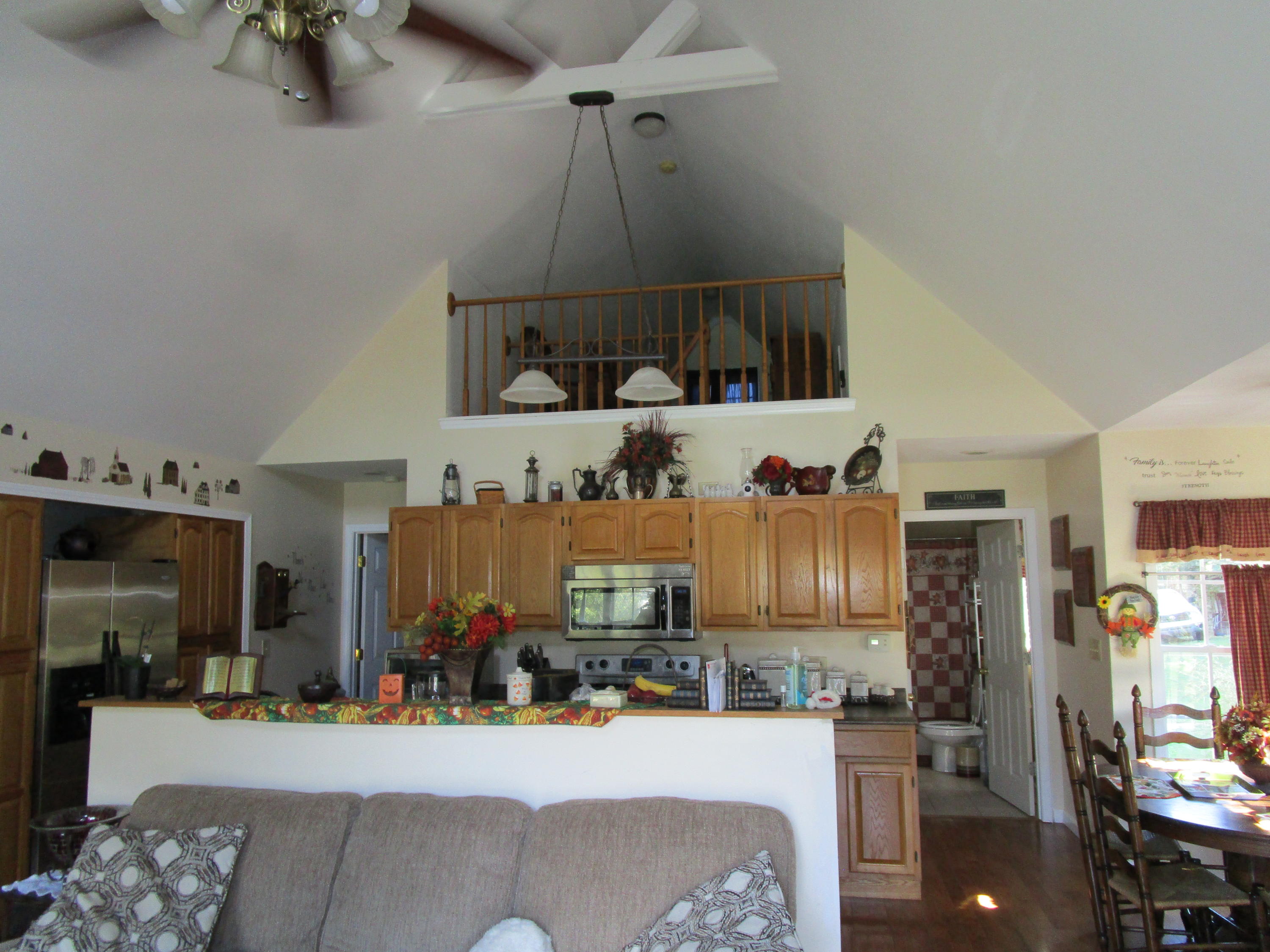 522 Hales Chapel Road Gray, TN 37615 - Photo 10 of 42 IMG_1208