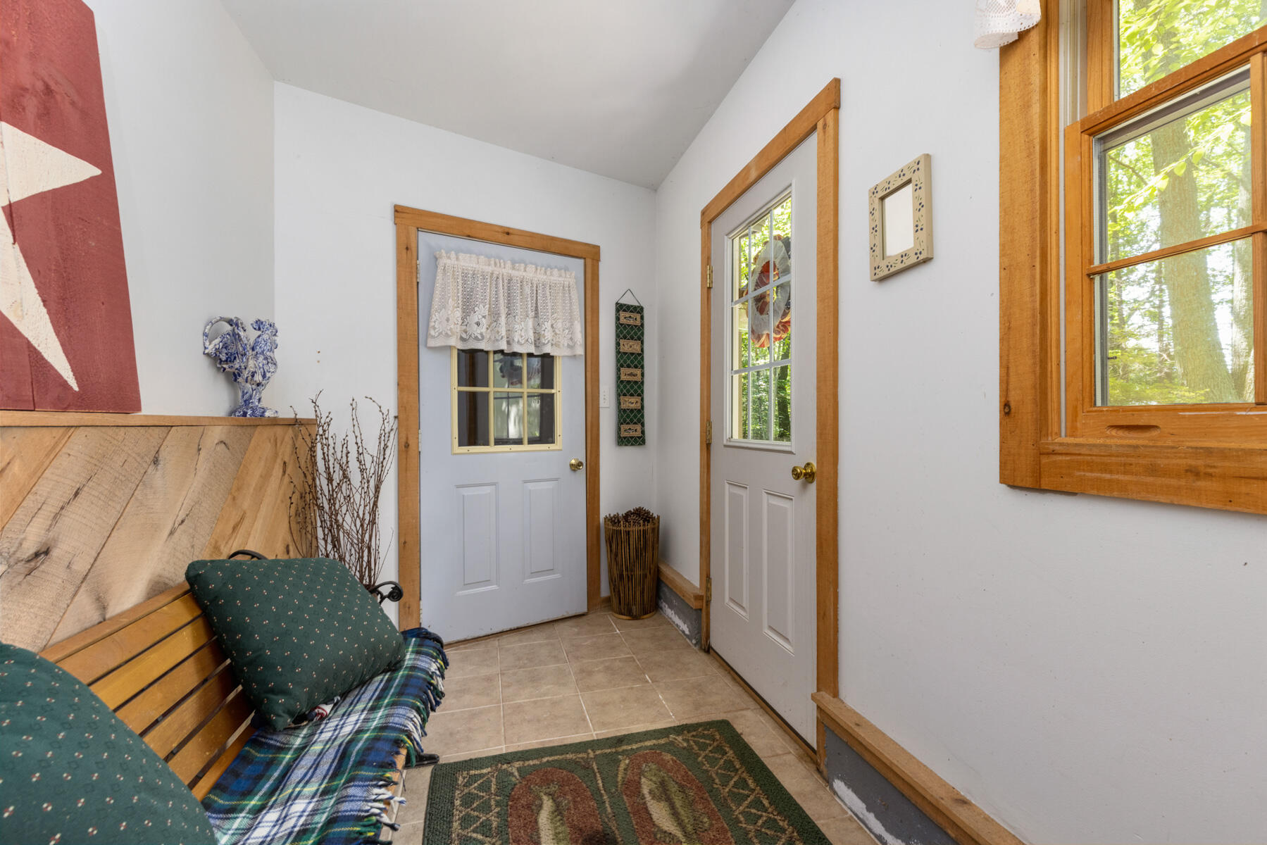 5 Corn Swamp Road York, ME 03909 - Photo 5 of 36 entryway