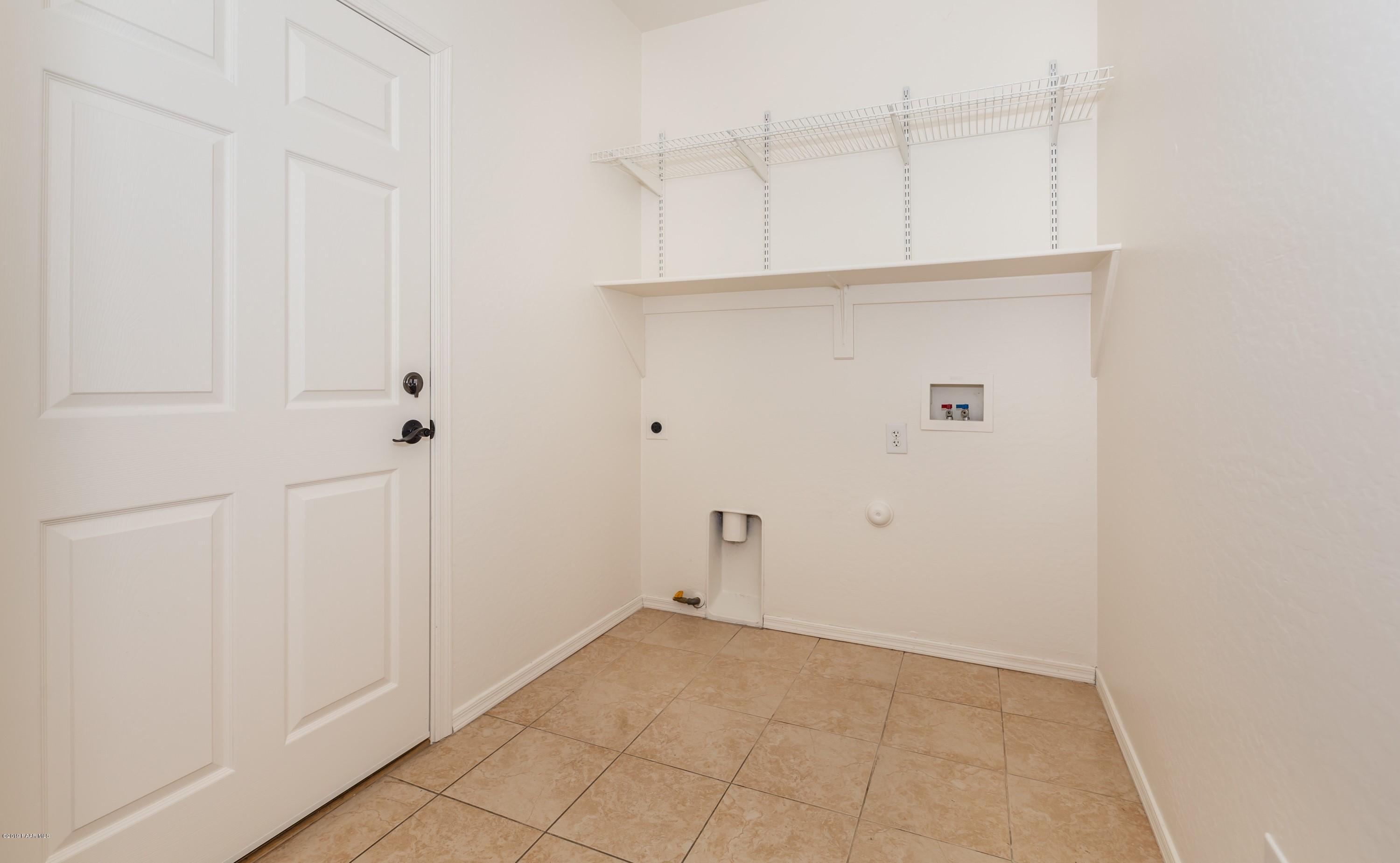 12848 East Rico Street Dewey, AZ 86327 - Photo 21 of 37 021_Laundry Room