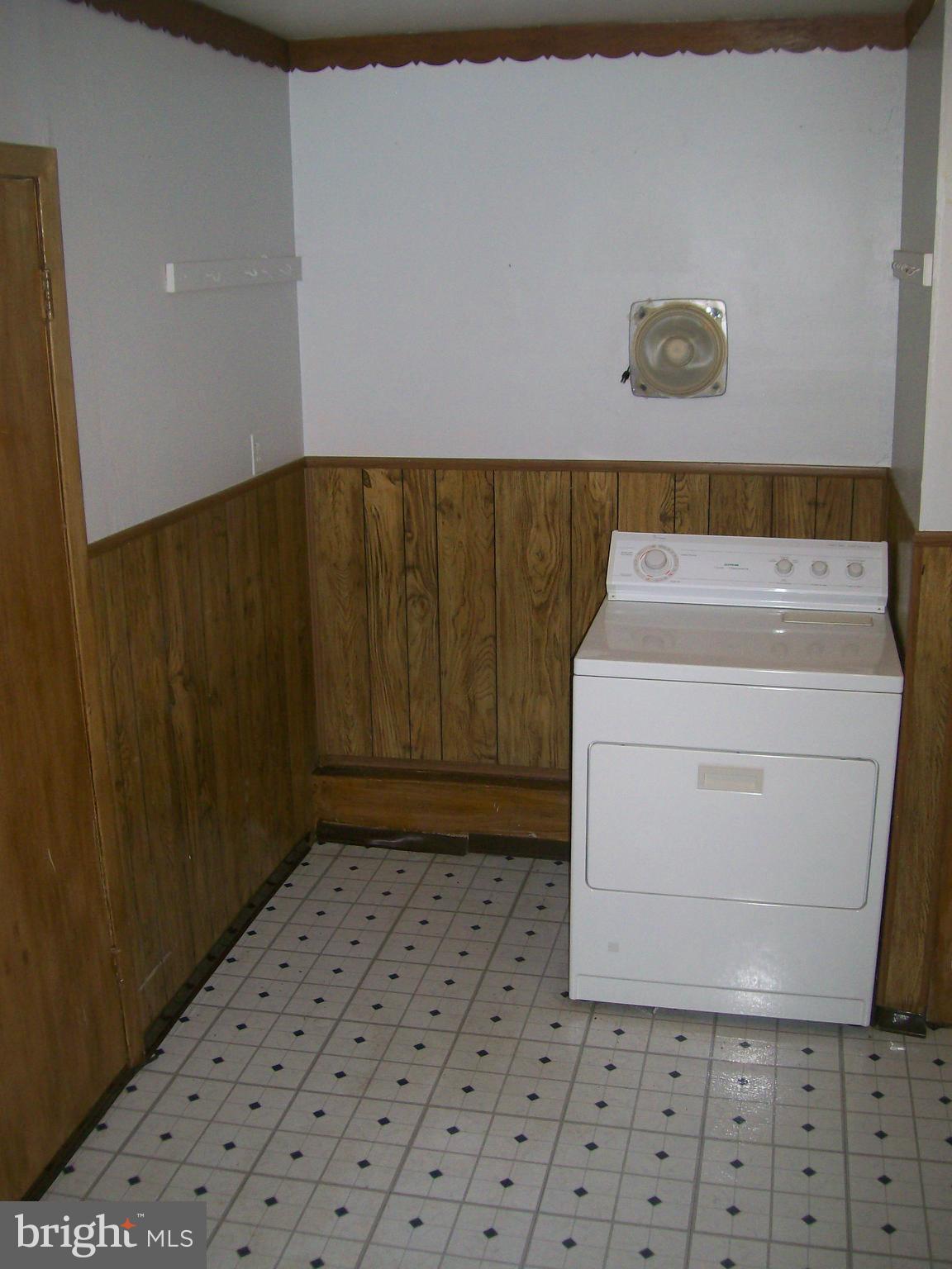 3705 Lambson Road Baltimore, MD 21220 - Photo 23 of 28 Interior (General)