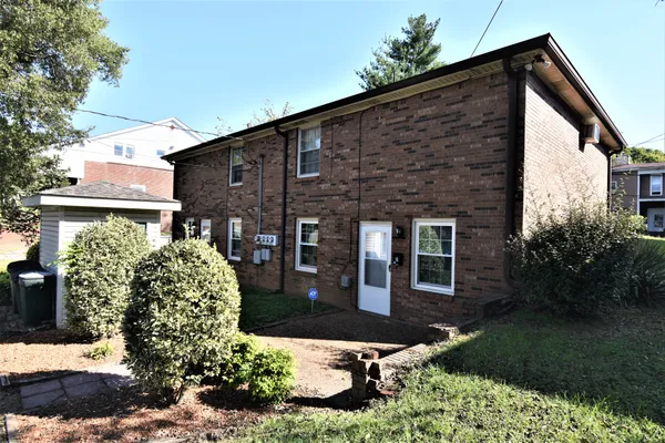 $725 | 214 South 7th Street, Unit D, Clarksville, TN 37040