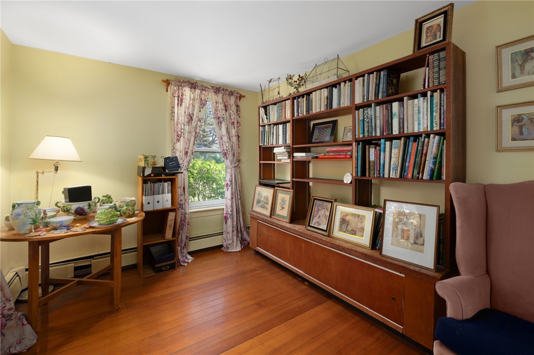 469 Wapping Road Portsmouth, RI 02871 - Photo 17 of 38