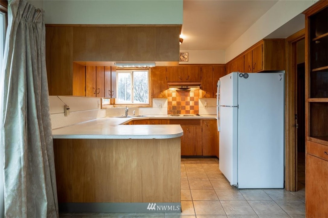 5683 Guide Meridian Bellingham, WA 98226 - Photo 11 of 37
