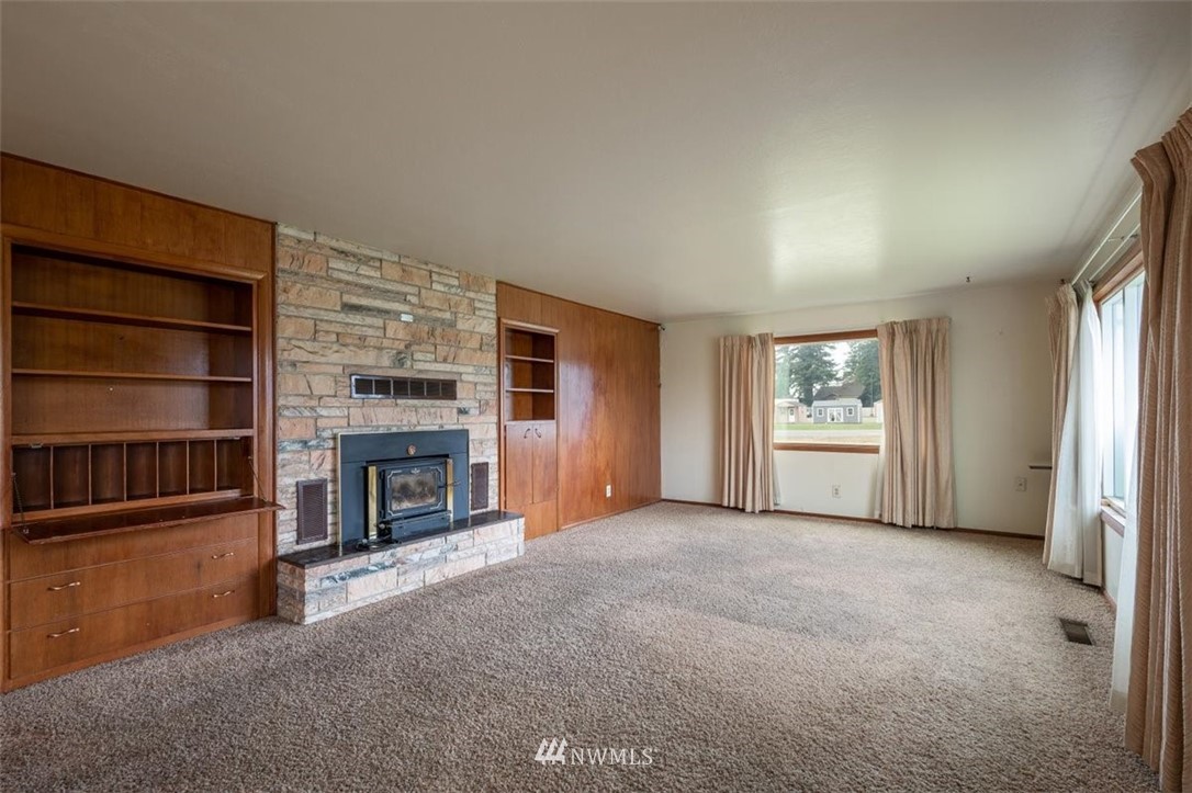 5683 Guide Meridian Bellingham, WA 98226 - Photo 12 of 37