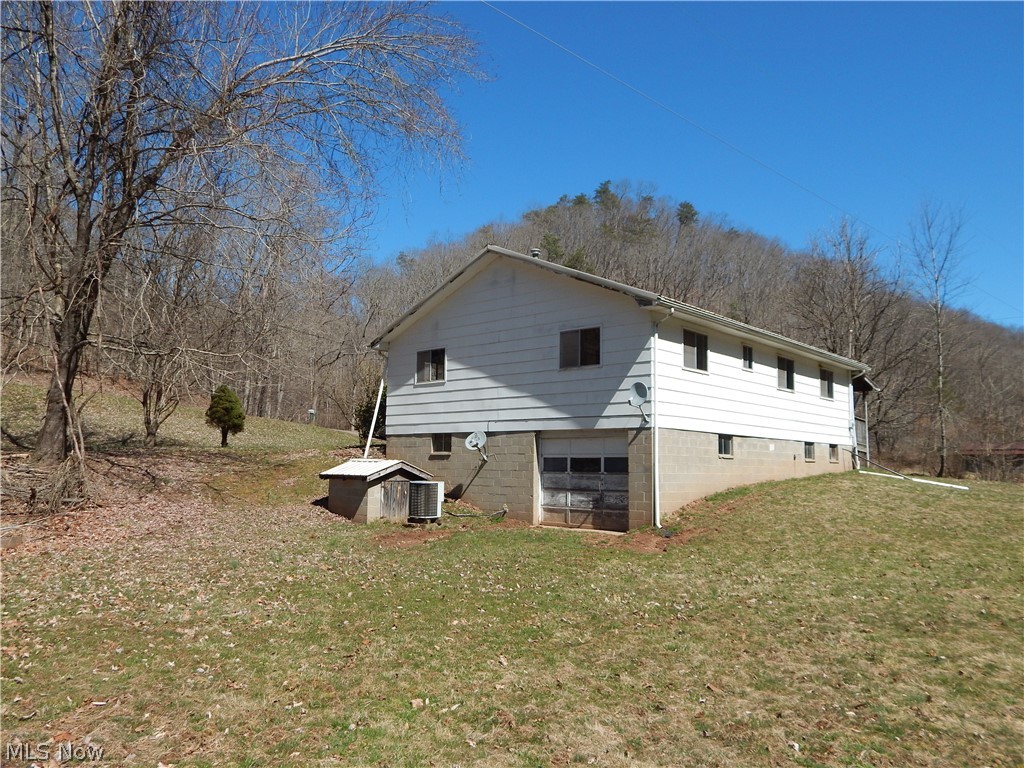 1144 Back Fork Road Big Springs, WV 26137 - Photo 17 of 22 Gallery Image 17