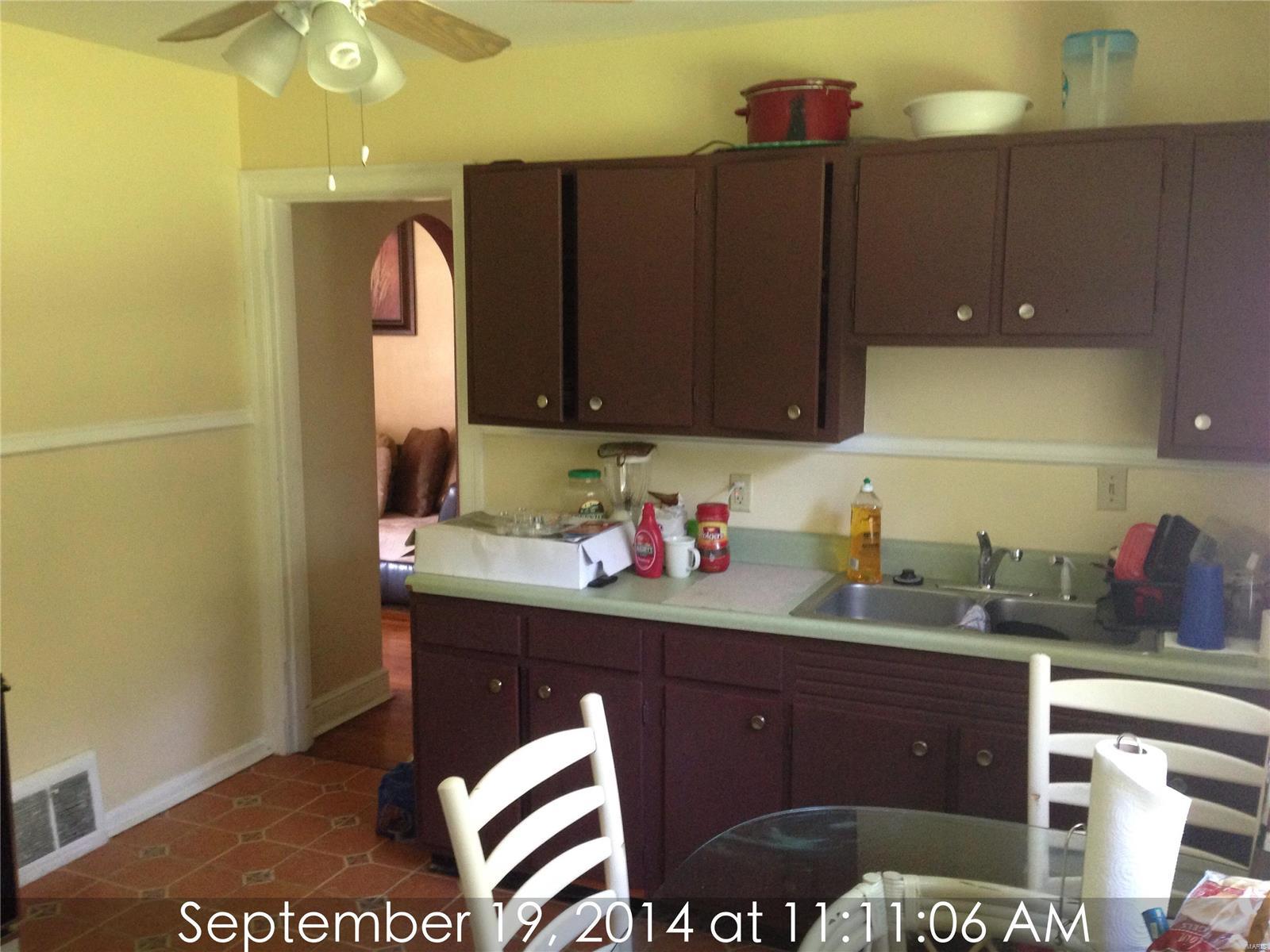 113 Chambers Road St. Louis, MO 63137 - Photo 6 of 13