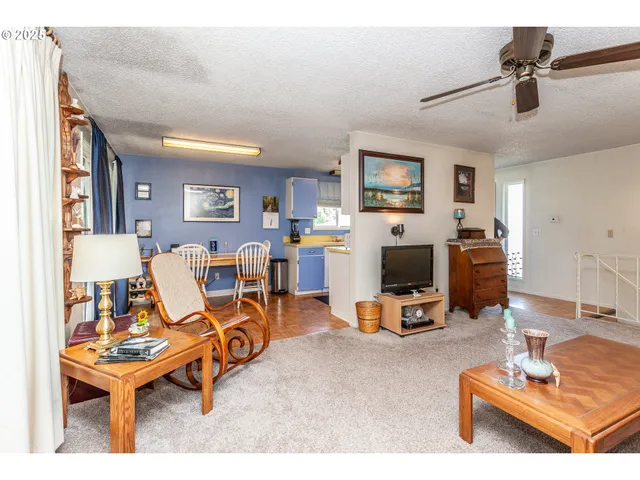 $275,000 | 1387 Northwest Riverview Avenue, Gresham, OR 97030