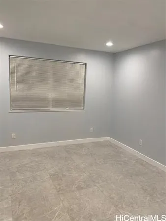 $3,400 | 4186 Kilauea Avenue, Unit DOWNSTAIRS, Honolulu, HI 96816