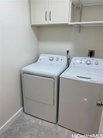 $3,400 | 4186 Kilauea Avenue, Unit DOWNSTAIRS, Honolulu, HI 96816