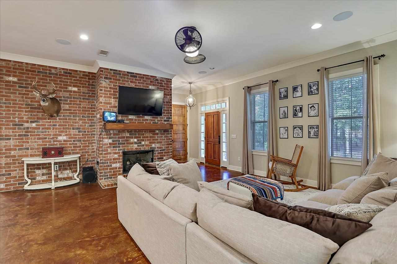1398 Monterey Road Florence, MS 39073 - Photo 11 of 48 Photo 11