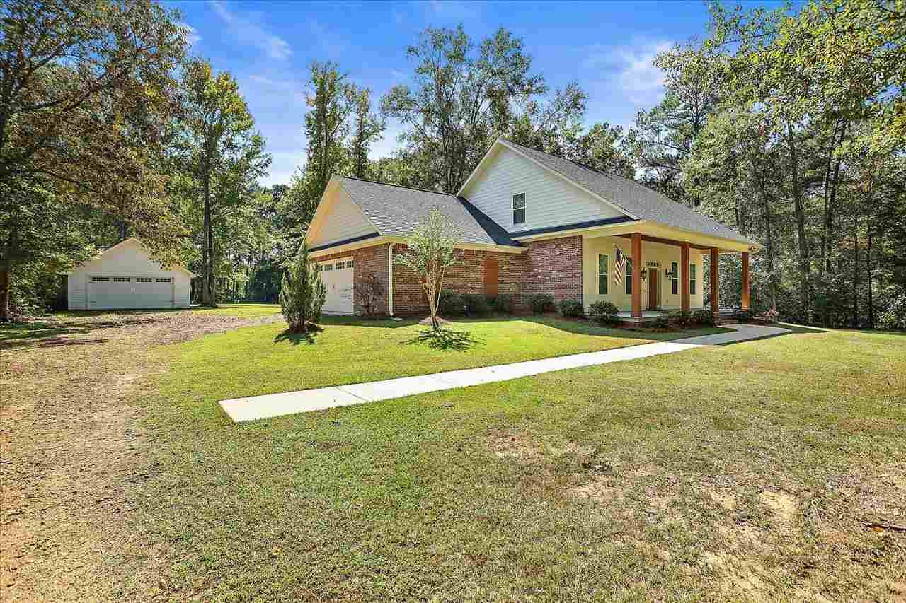 1398 Monterey Road Florence, MS 39073 - Photo 7 of 48 Photo 7