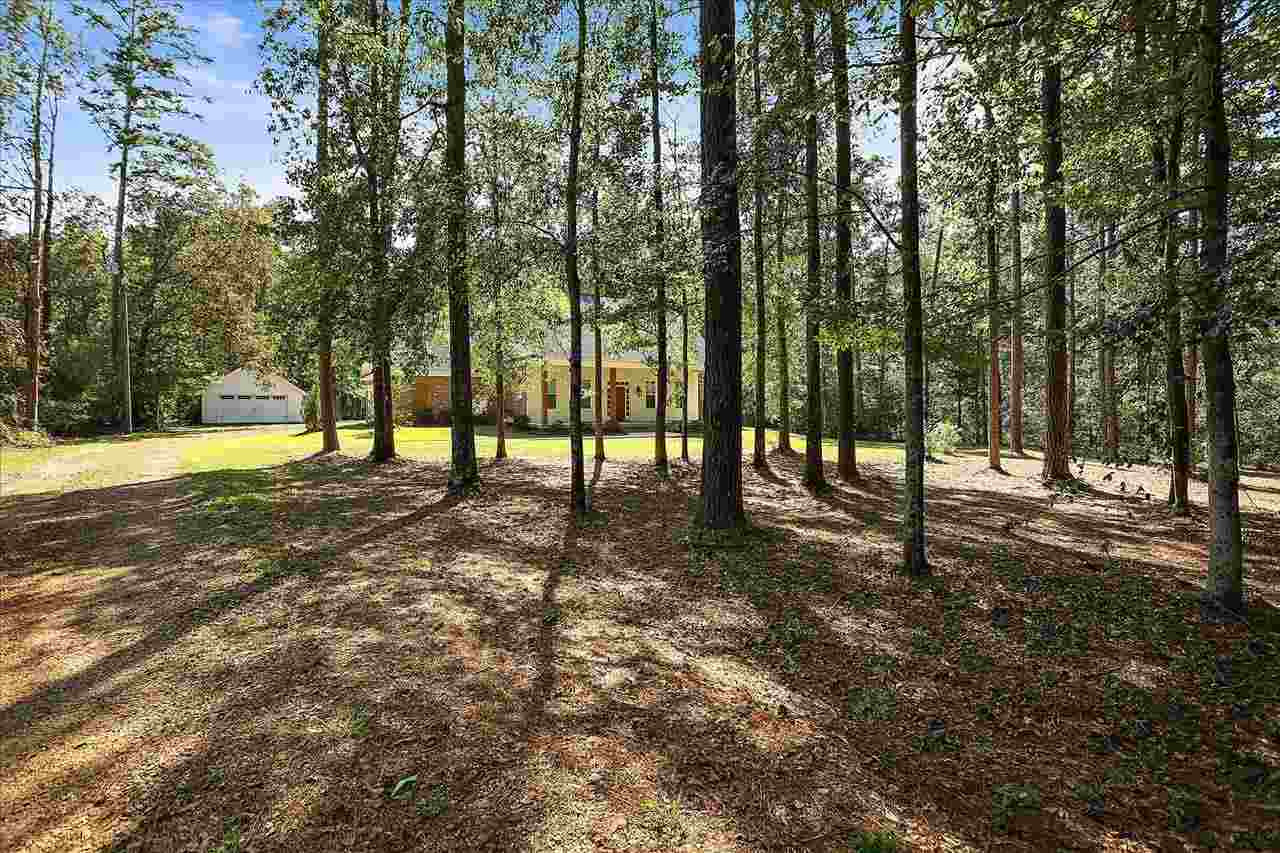 1398 Monterey Road Florence, MS 39073 - Photo 9 of 48 Photo 9