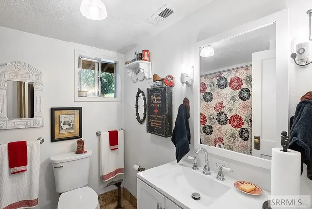 $310,000 | 65 East Booth Lava Hot Springs, Lava Hot Springs, ID 83246